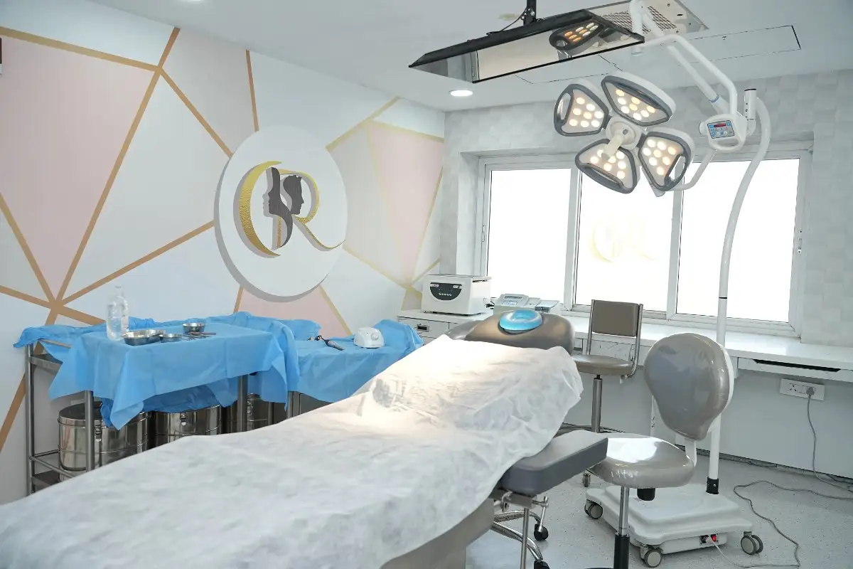 Advanced FUE Hair Transplant suite featuring sapphire tools and a Remi centrifuge system